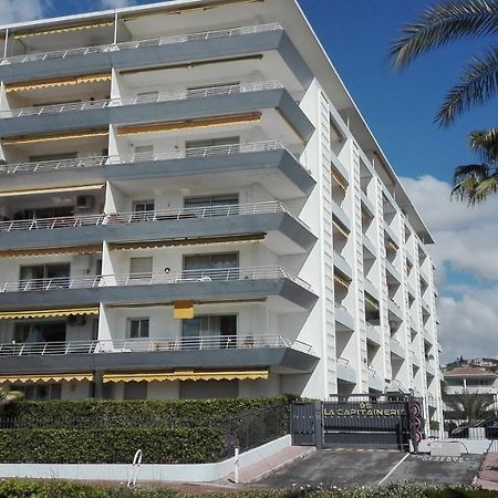 Grand Studio Climatise En Bord De Mer Avec Parking Securise 골페주앙 외부 사진